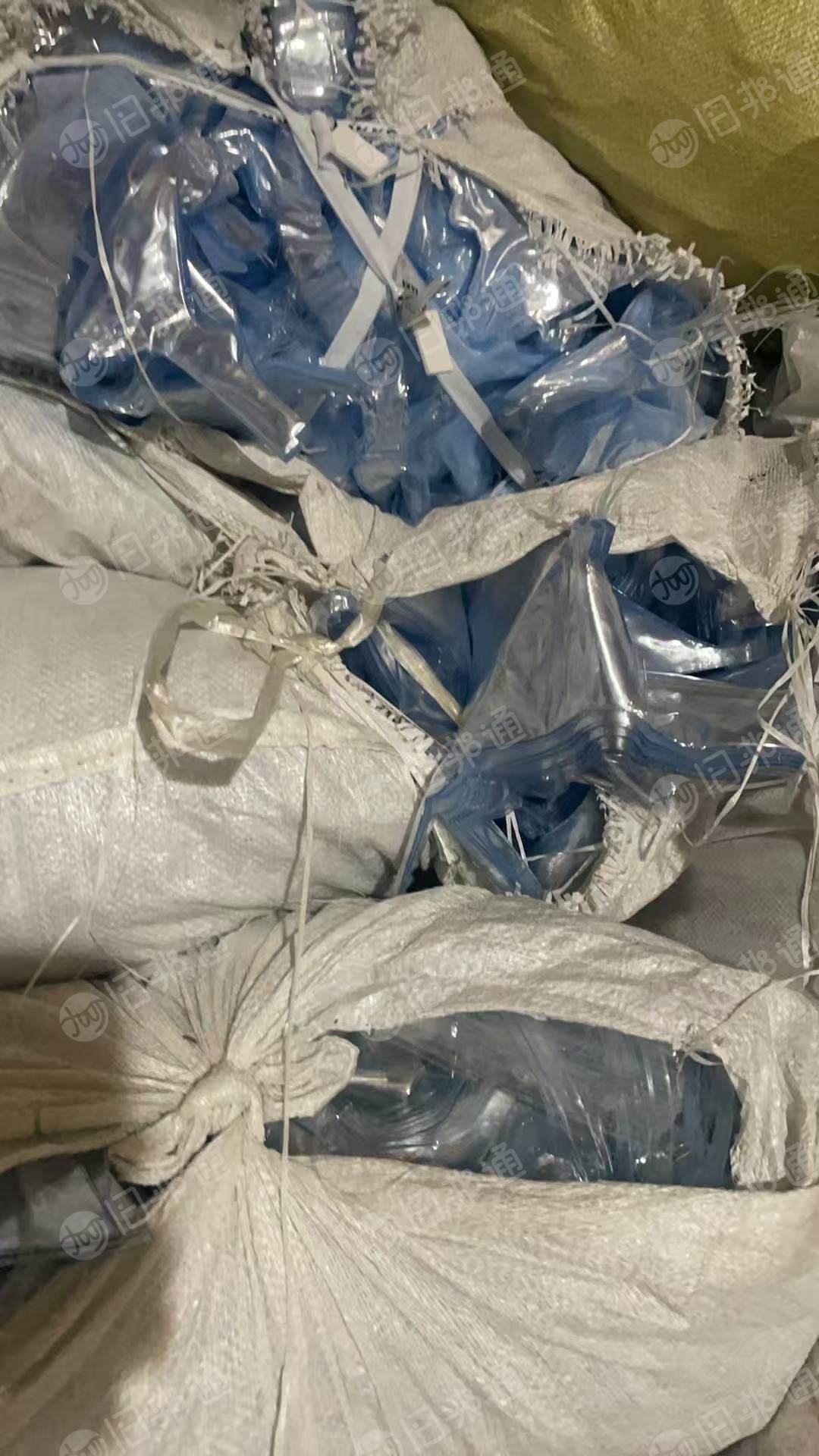 长期出售透明软质PVC边料，杂色软PVC边料