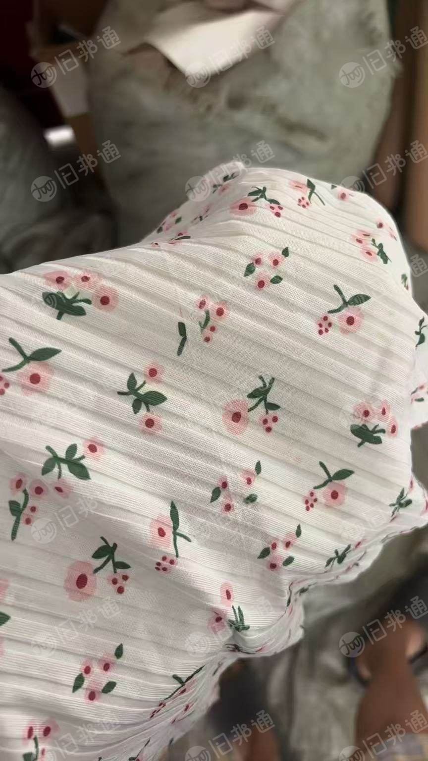 长期出售家居服边角料，服装边角料，废布料，现货有七八吨，货在江苏连云港