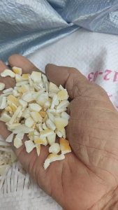 出售本色abs破碎料，主要是板材破碎的，月需50吨