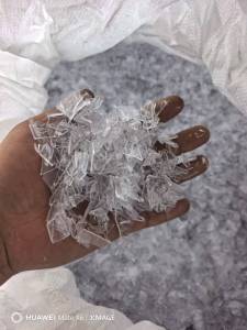 常年出售新PVC门帘破碎料，每月200吨