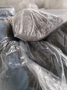 长期出售锦氨废布，白色杂色都有在一起，统货出，现货9米6一车，货在福建福州