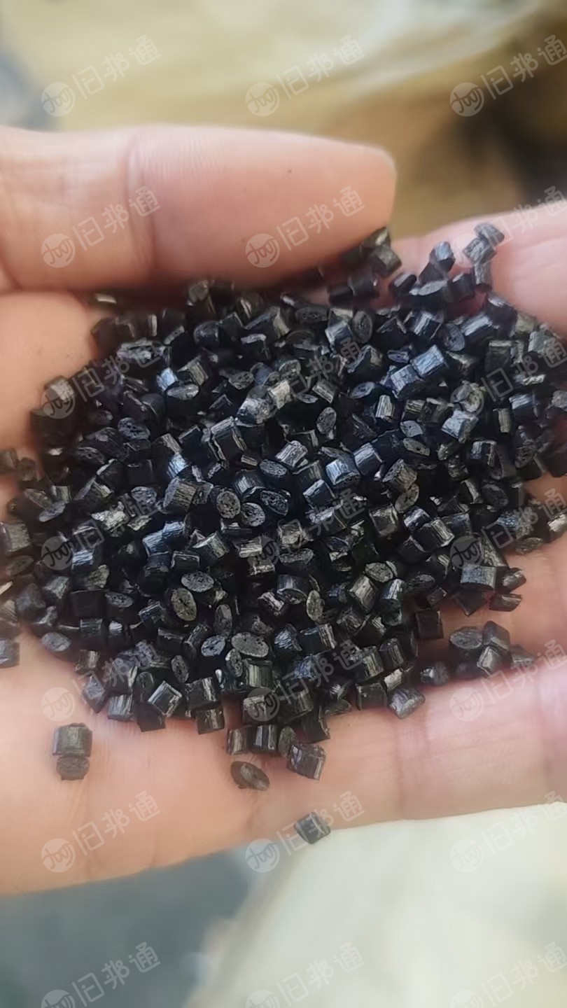 出售K胶颗粒，ABS颗粒45吨和 PS颗粒5吨