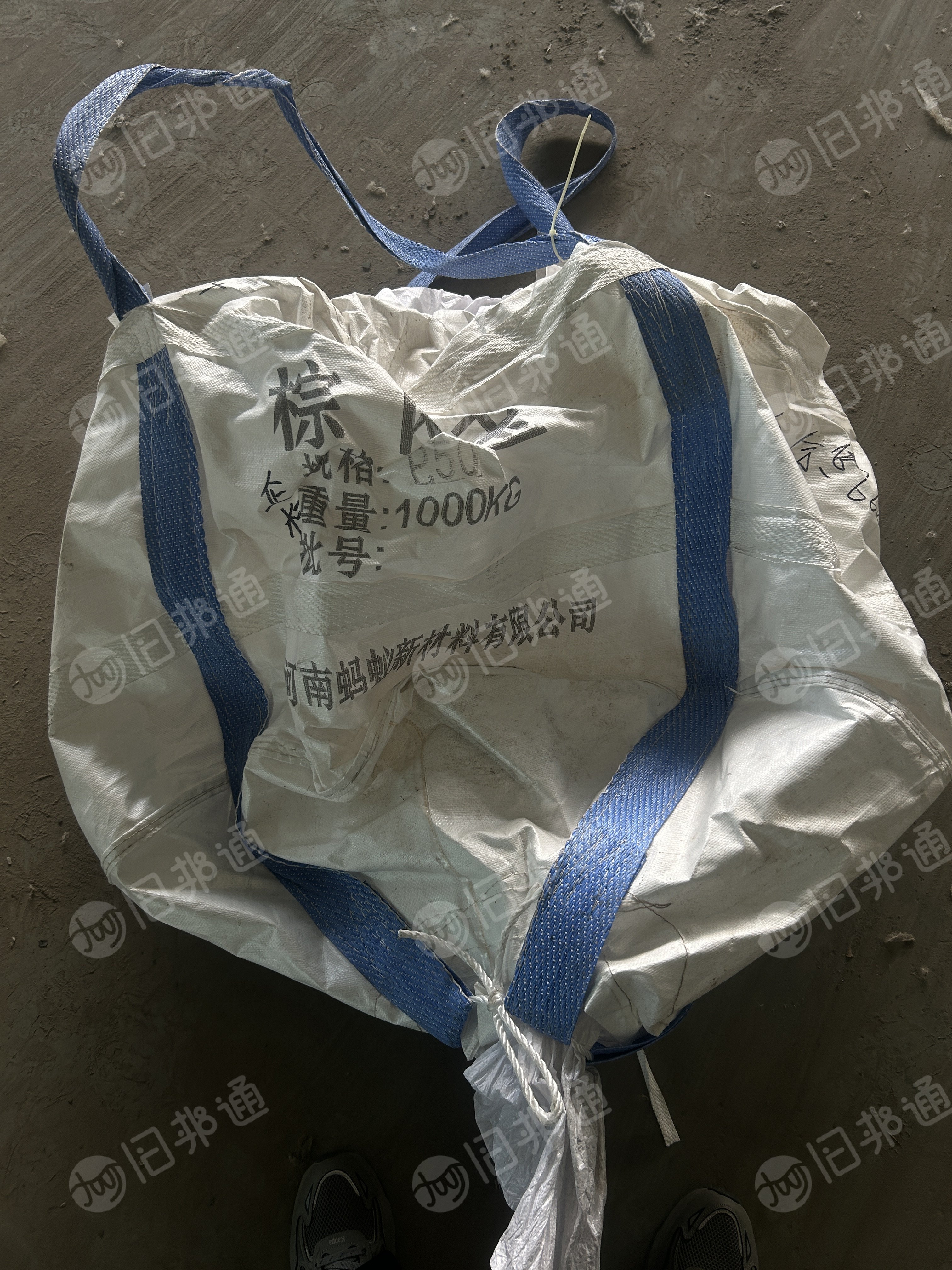 长期出售二手吨包袋，PP吨包袋，装石英砂下来的，现货100多个，货在河南平顶山