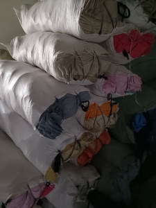 长期回收各种全棉布料，针织棉布，梭织棉布，牛仔布，褪色用