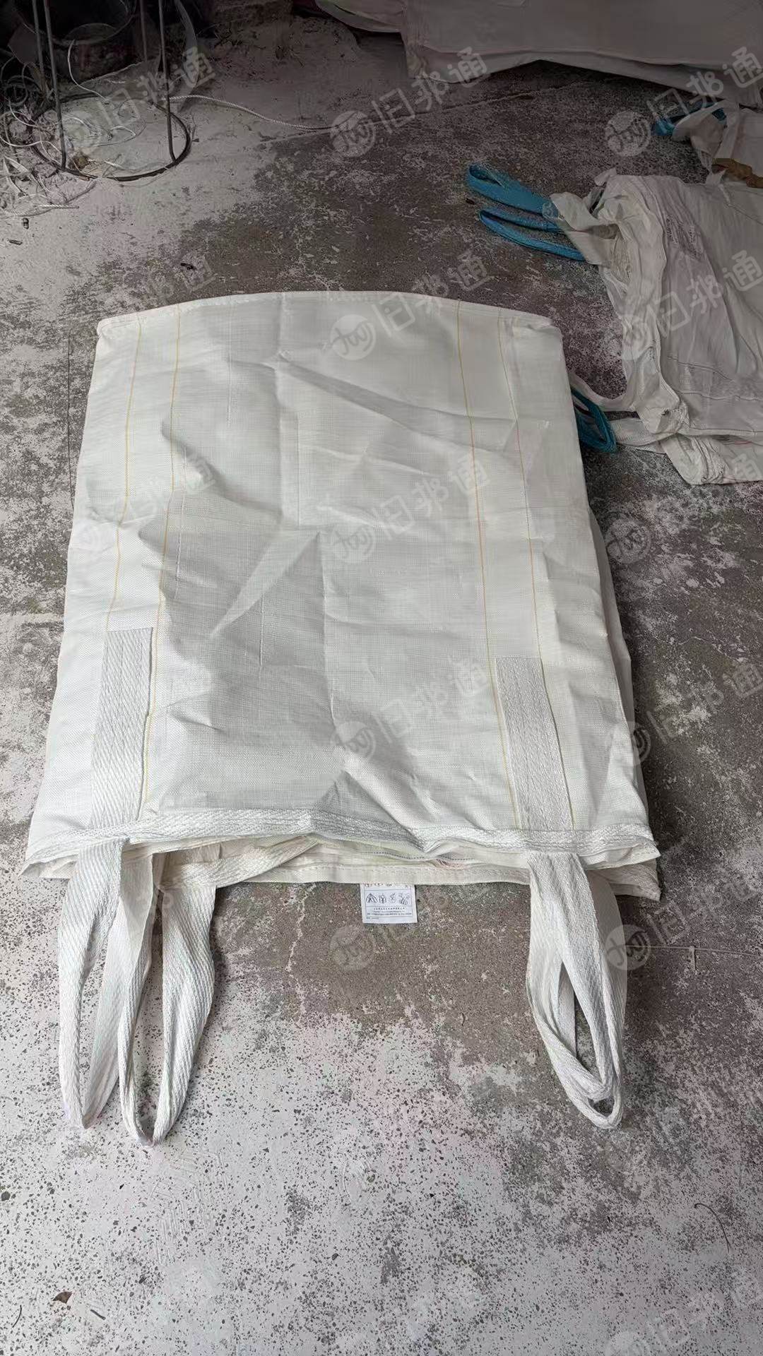 出售各种尺寸规格二手吨包袋，装矿、化工、萤石粉，聚酯片材下来的