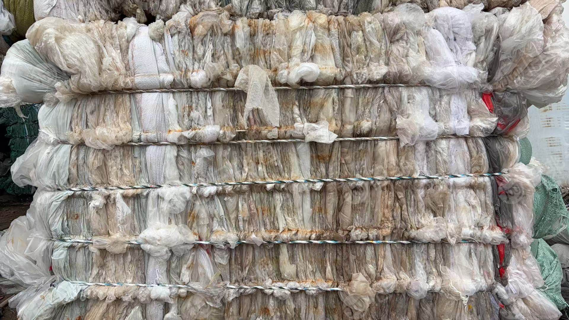 出售二级水洗高压膜，月供50吨