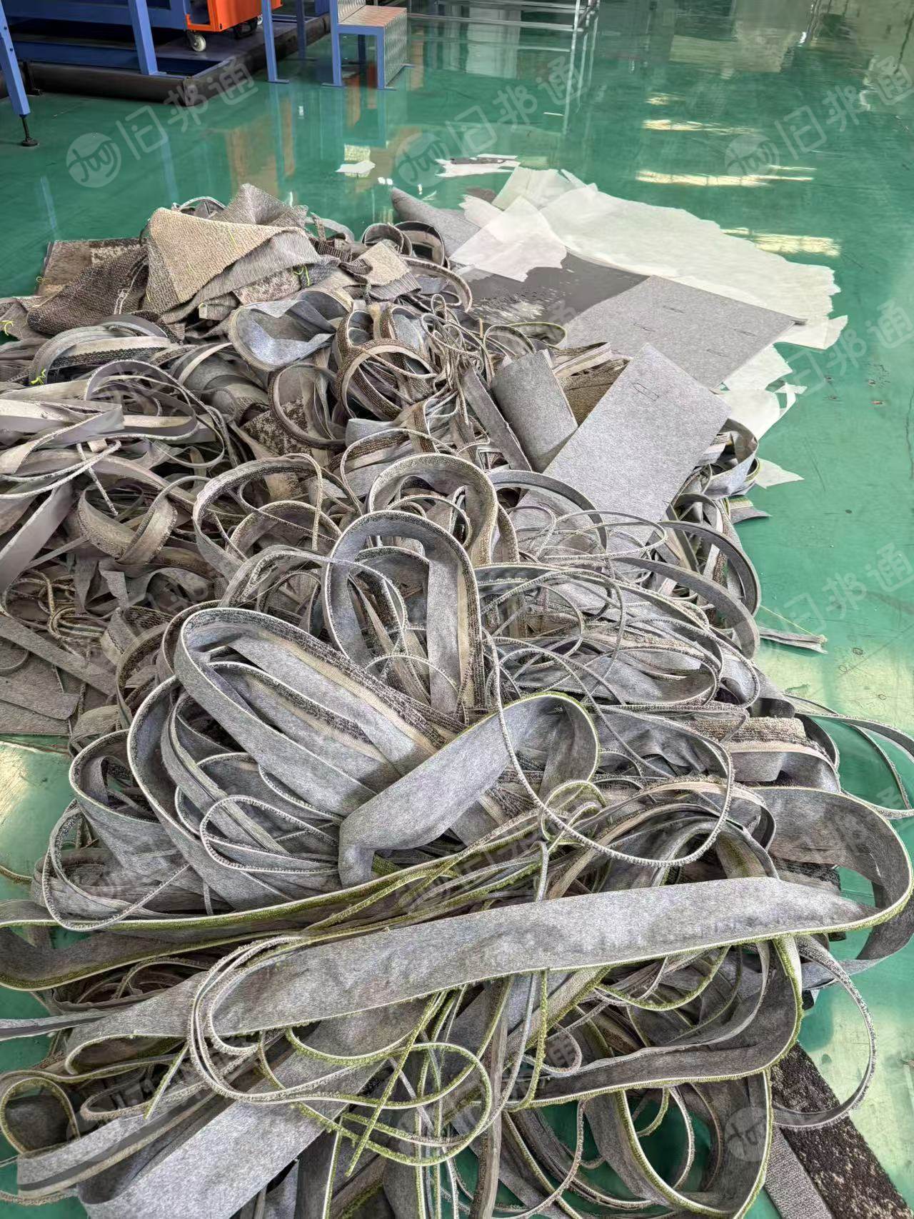 长期出售地毯厂下脚料,地毯厂废料,现货三十吨,货在山西长治