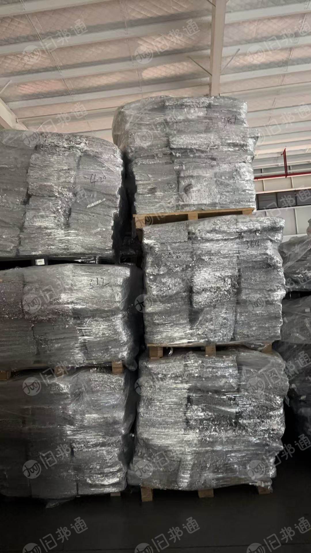 出售白边铝箔，鹏辉新能源厂下来的，现货四五十吨