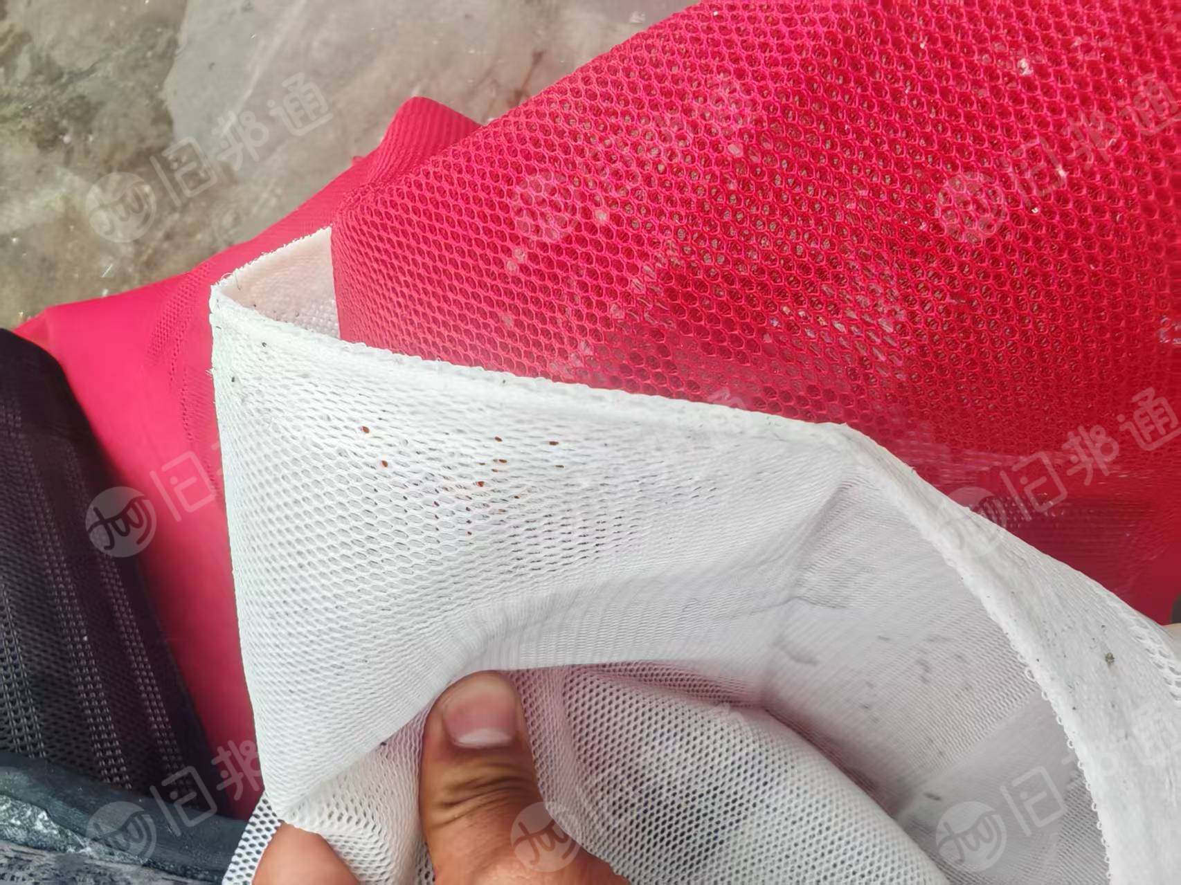 长期出售涤纶复合布，鞋帮布，涤丙复合，带胶带浆，每个月有200吨左右