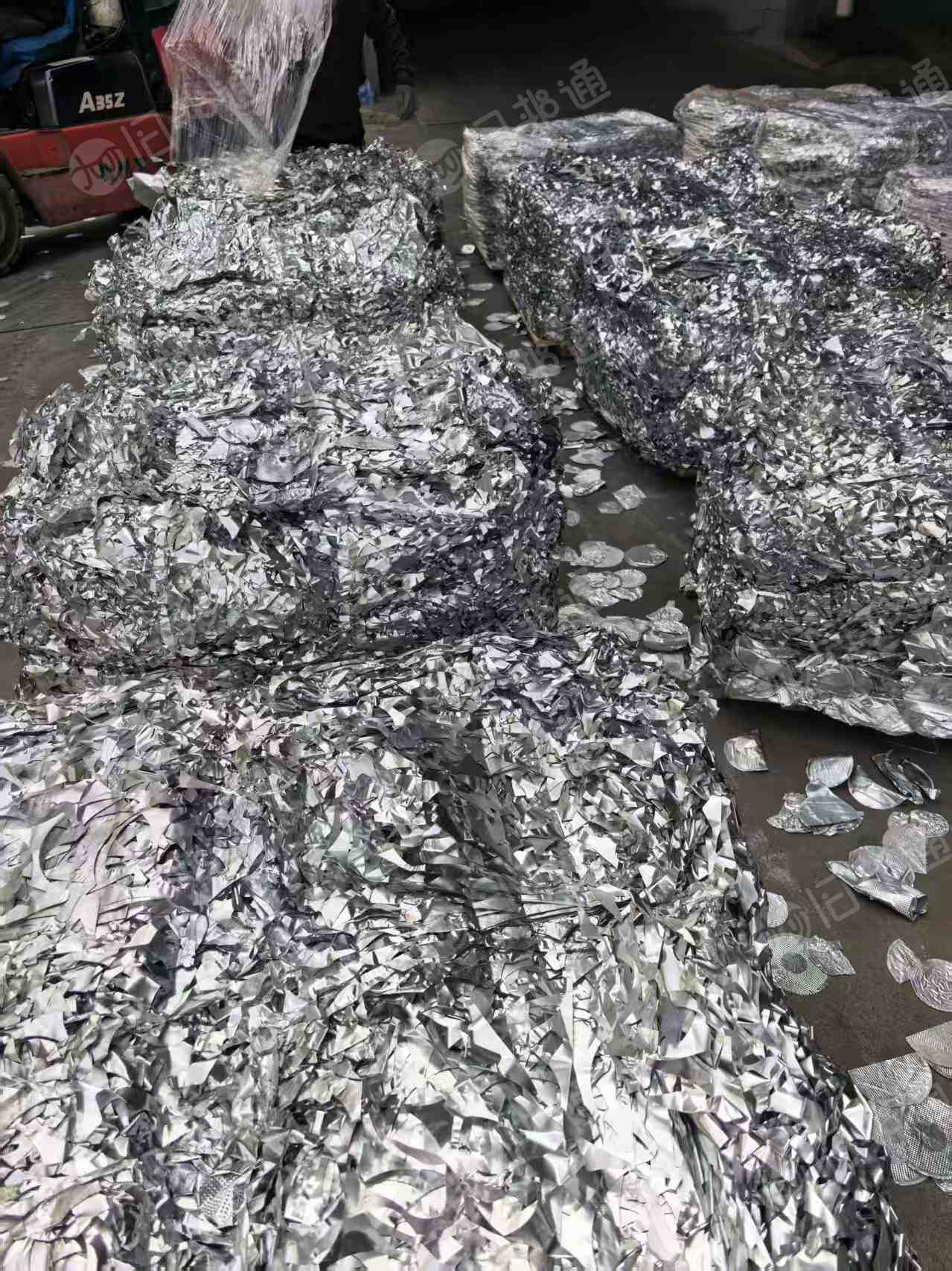 出售8011铝箔，奶粉箔，现货30吨