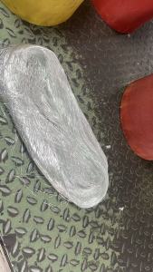 长期出售白色涤纶废丝，涤纶水丝，一天有7吨，货在山东淄博
