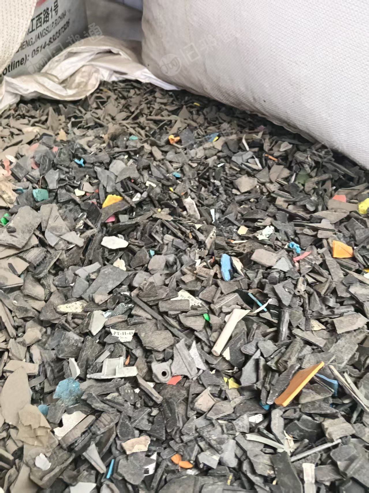 售abs/pc合金破碎料，现货800吨