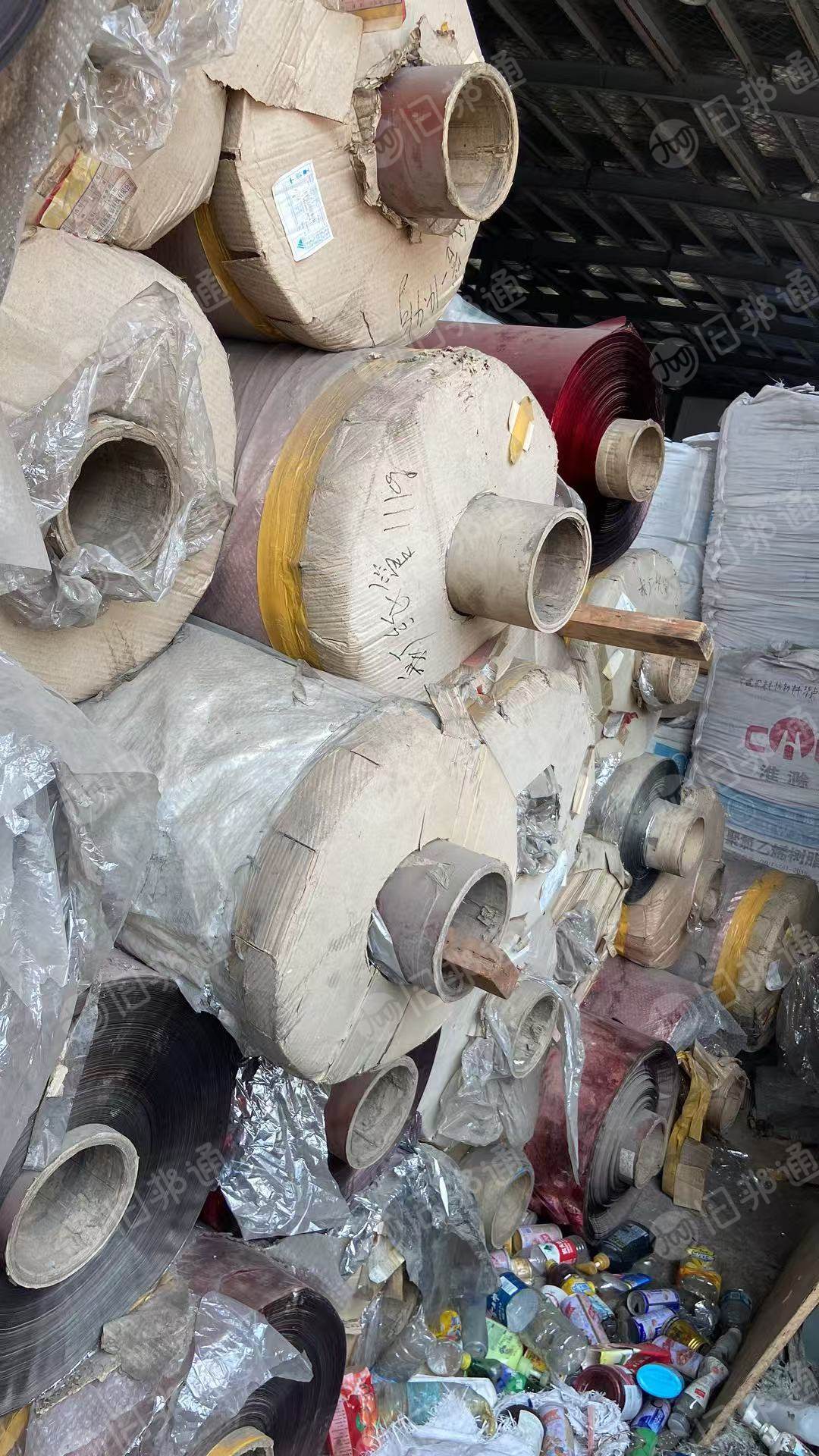 出售pet烫金膜，规格1900*28，现货20吨