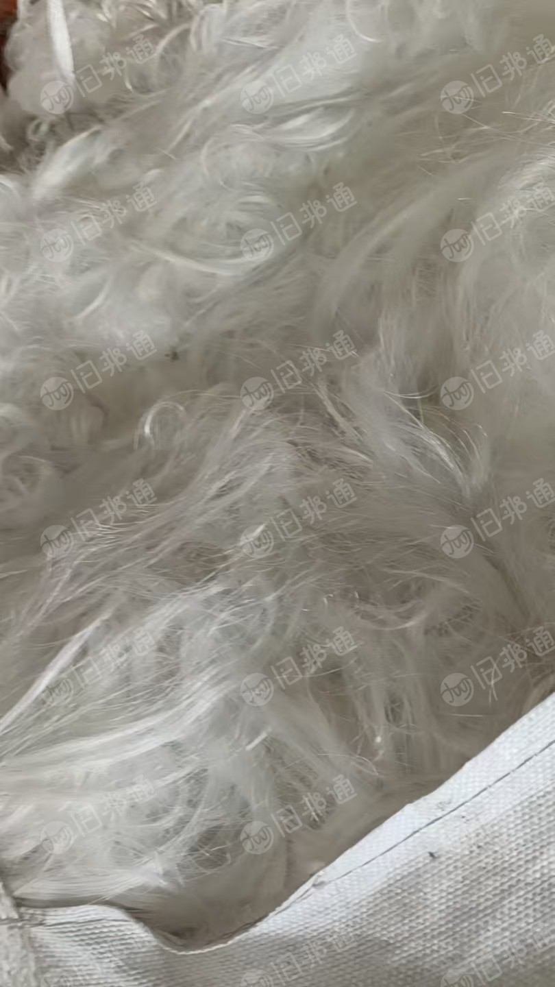 长期出售涤纶长丝浆丝，涤纶弹丝浆丝，涤纶浆丝，涤纶废丝，基本上20D-30D的，现货有50多吨