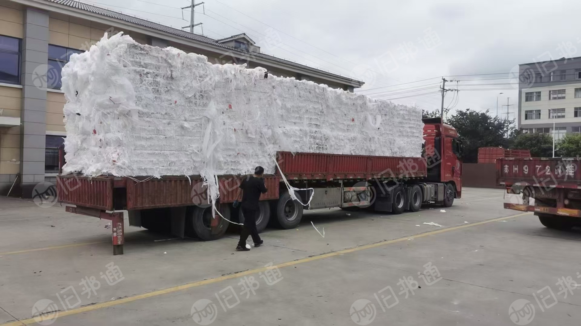 出售pe电池膜，单图层双涂层混打的，月供500吨