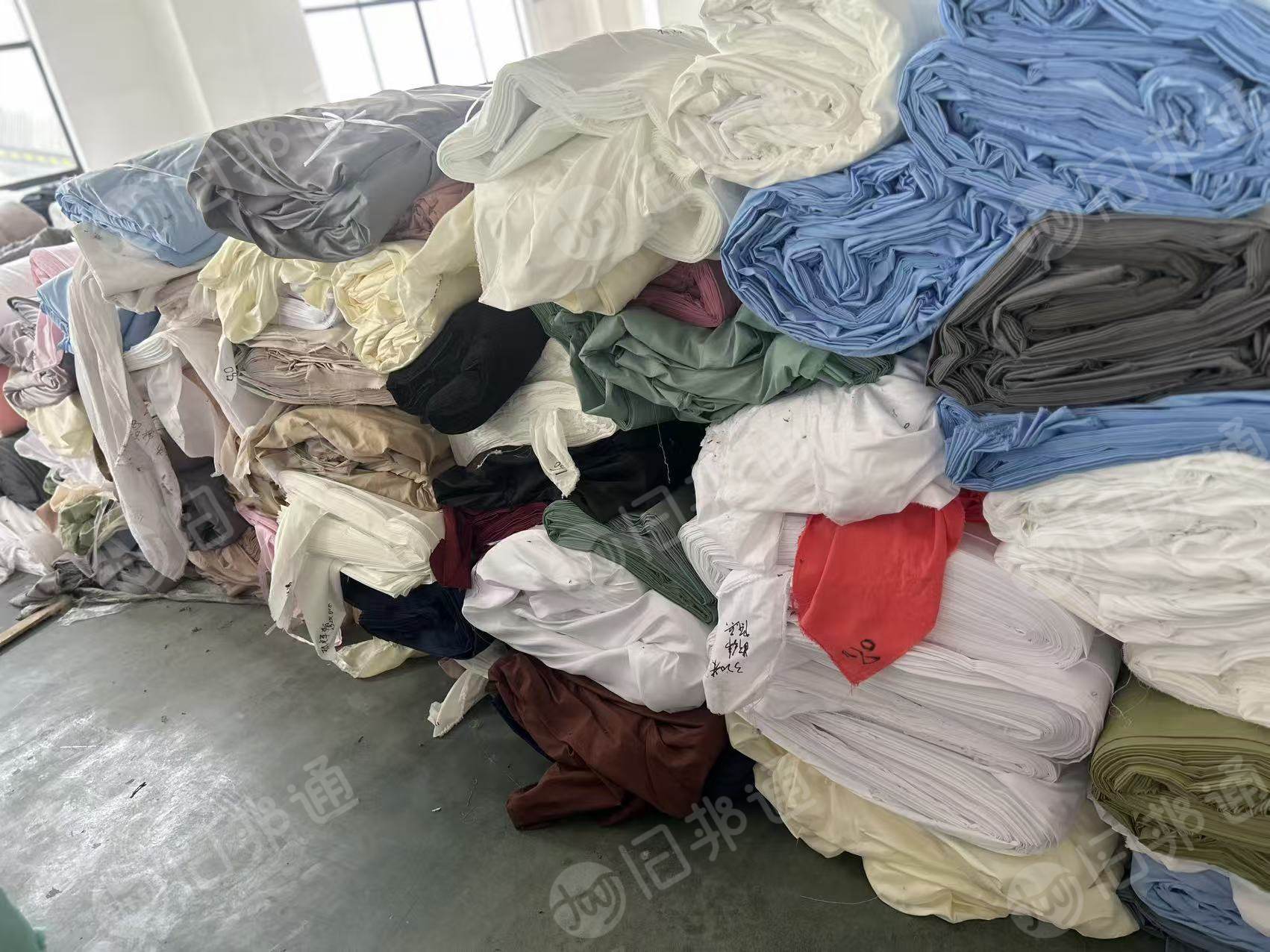 长期出售家纺库存布，家纺涤纶布，统货出，现货80吨
