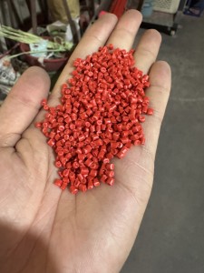 出售红色PP再生料注塑颗粒红色聚丙烯