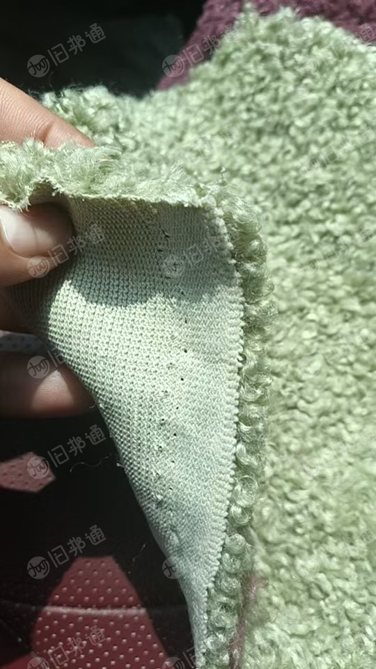 出售泰迪羊羔绒，库存绒布，门幅1.5-1.7都有，克重230，现货有20多吨，统货出，货在浙江湖州
