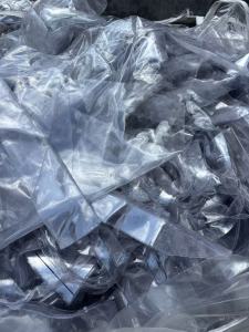 出售软质PVC透明料，水晶板废料