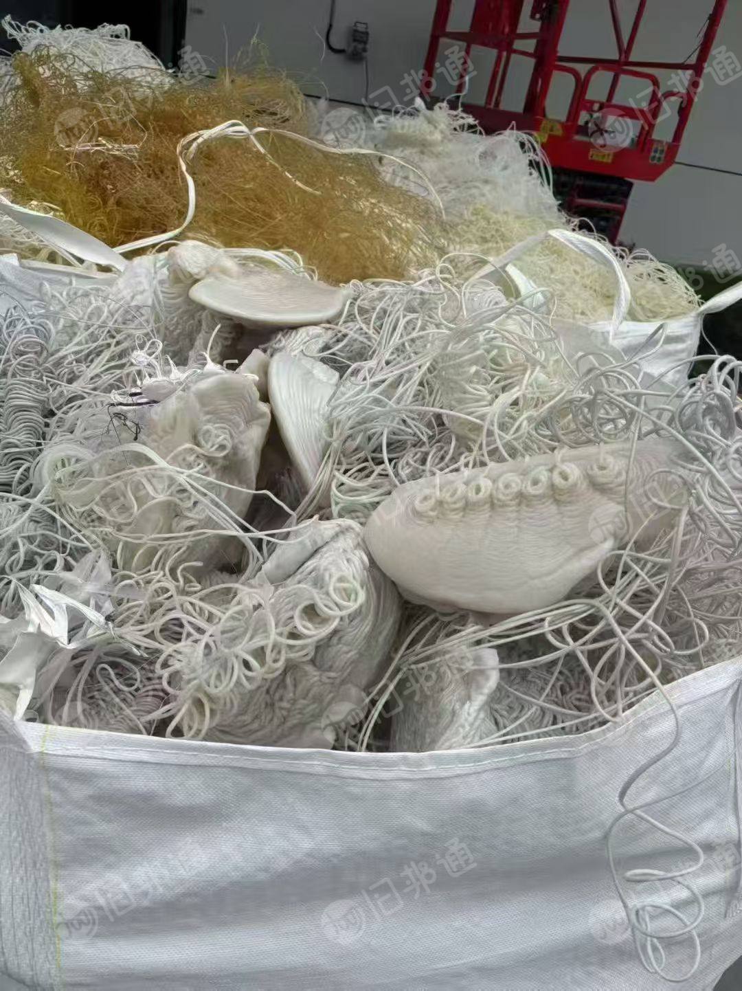 出售TPU车衣膜废料和机头料,不带胶,现货几十吨