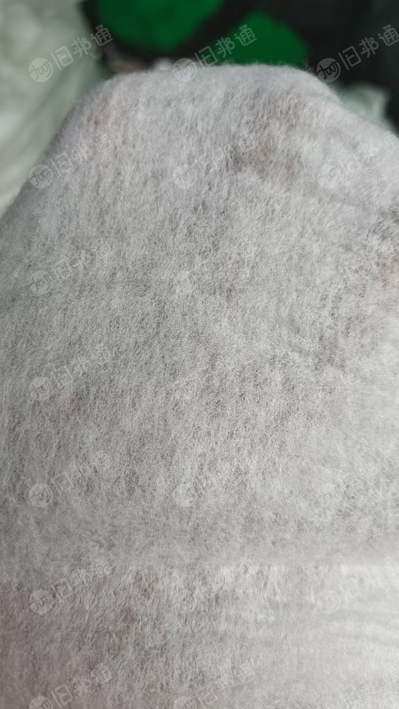 长期出售做无胶棉下来的无胶棉下脚料，无胶棉涤纶无纺布，货在广东佛山