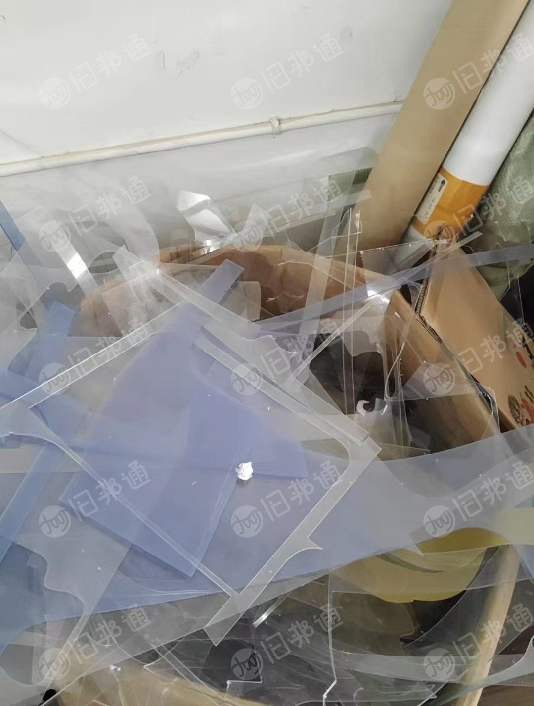 长期出售做服装模板下来的pet板边角料，pvc板边角料