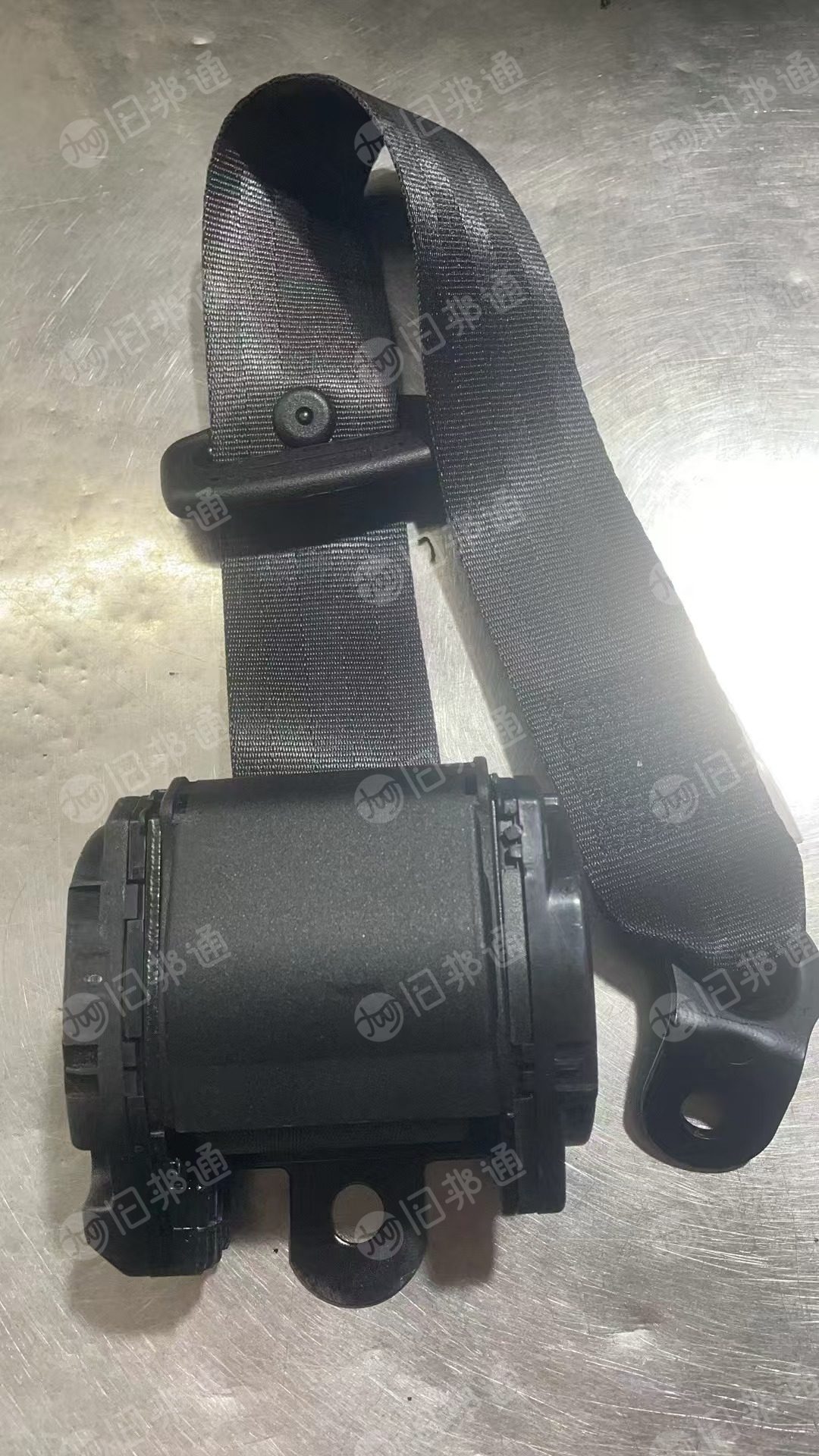长期出售通用汽车安全带，安全带，现货50000个，在湖北武汉