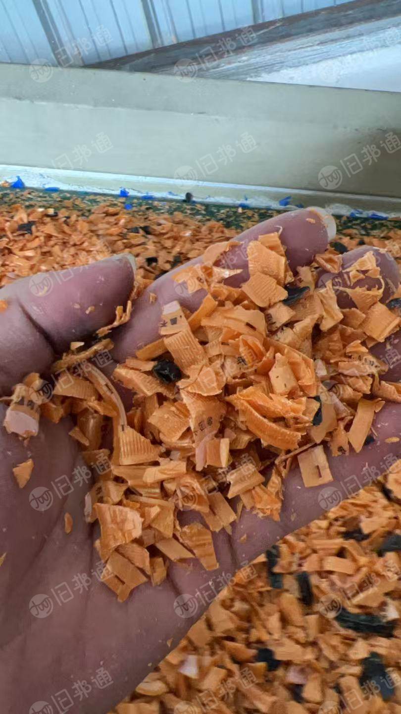 长期出售HDPE饮料盖子破碎料