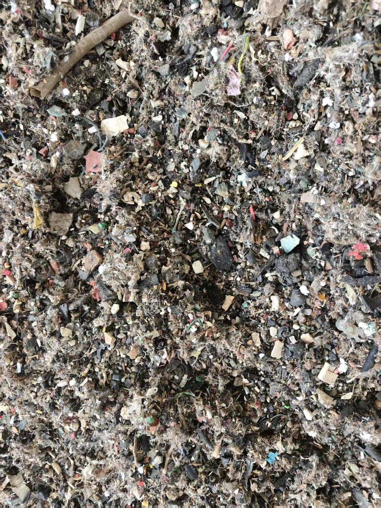 长期出售橡胶破碎颗粒，炼油/烧火都可以