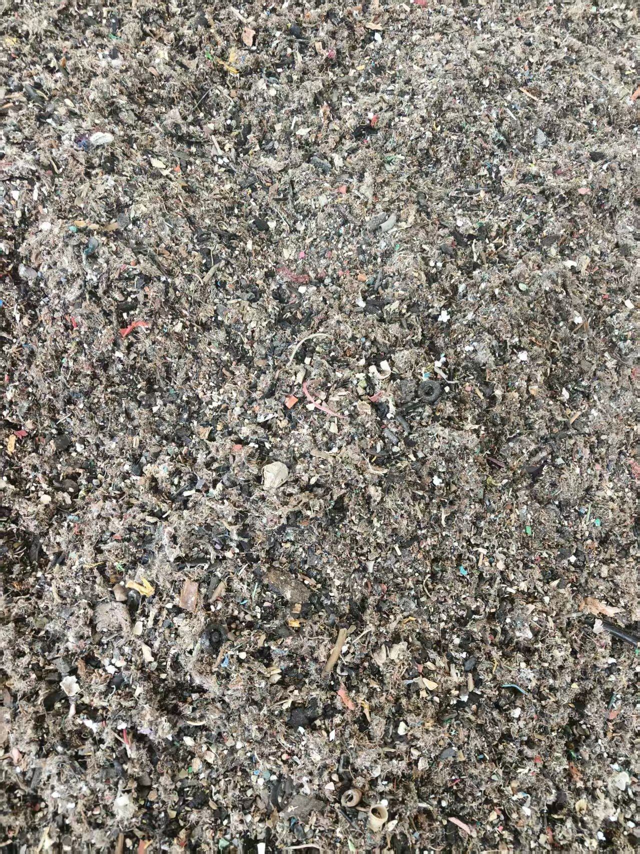 长期出售橡胶破碎颗粒，炼油/烧火都可以
