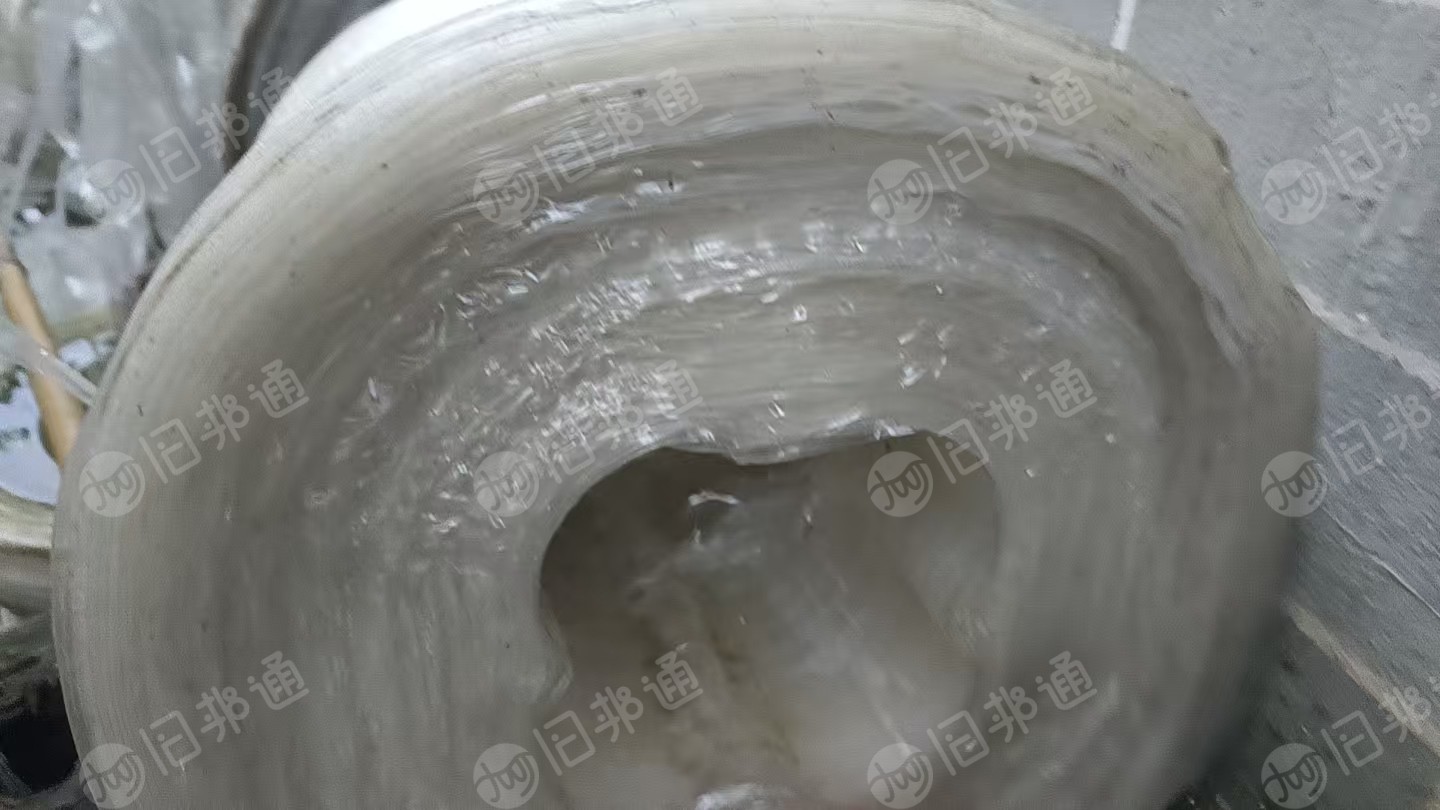 出售pet膜,带胶跟不带胶的都有分开,月供20吨