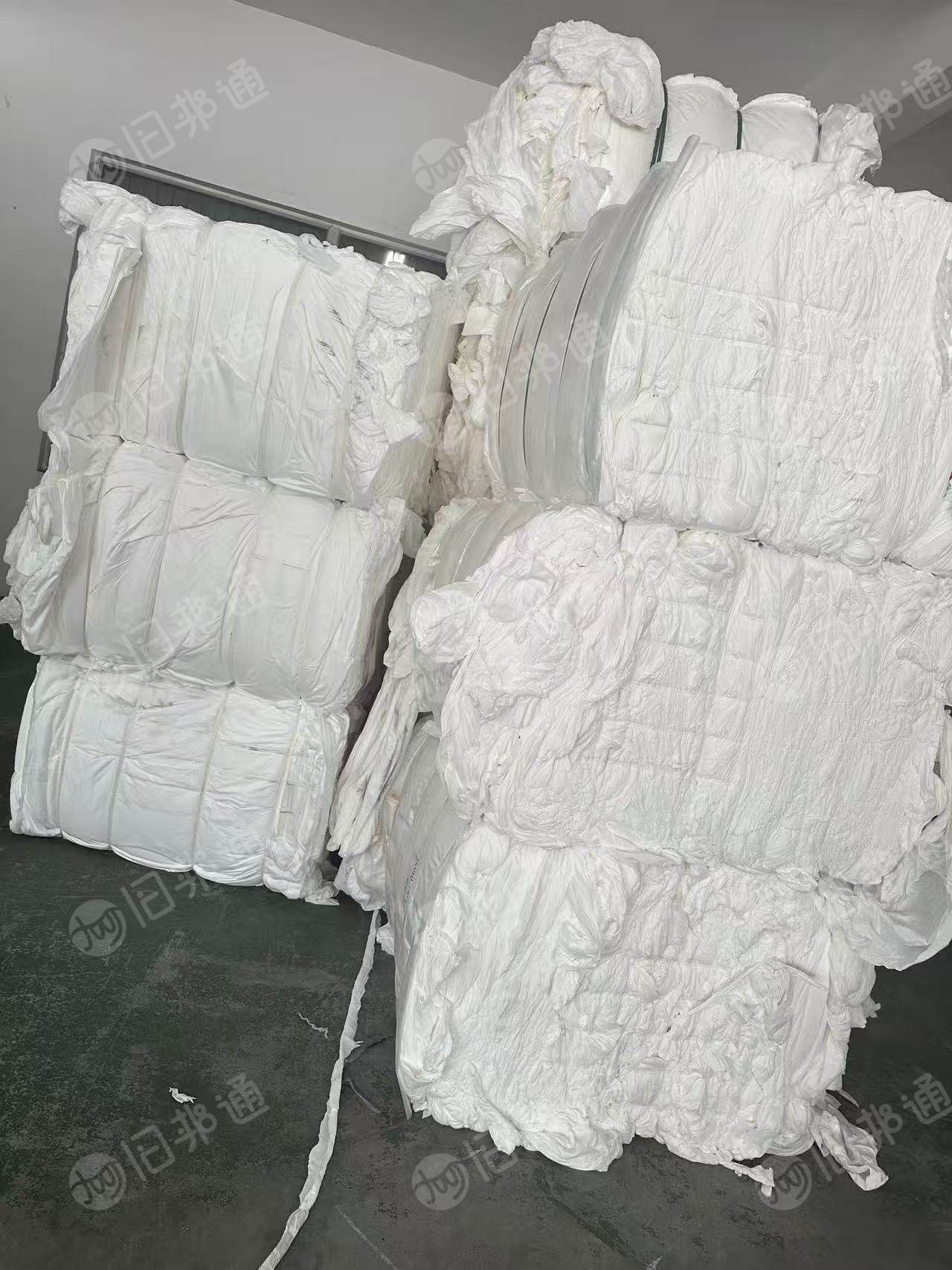长期出售制品厂下来的纯黏胶无纺布，无纺布边角料，货在浙江杭州