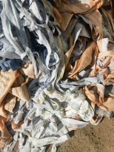长期出售家纺厂下来的绗棉下脚料，绗棉边角料，货在河北石家庄
