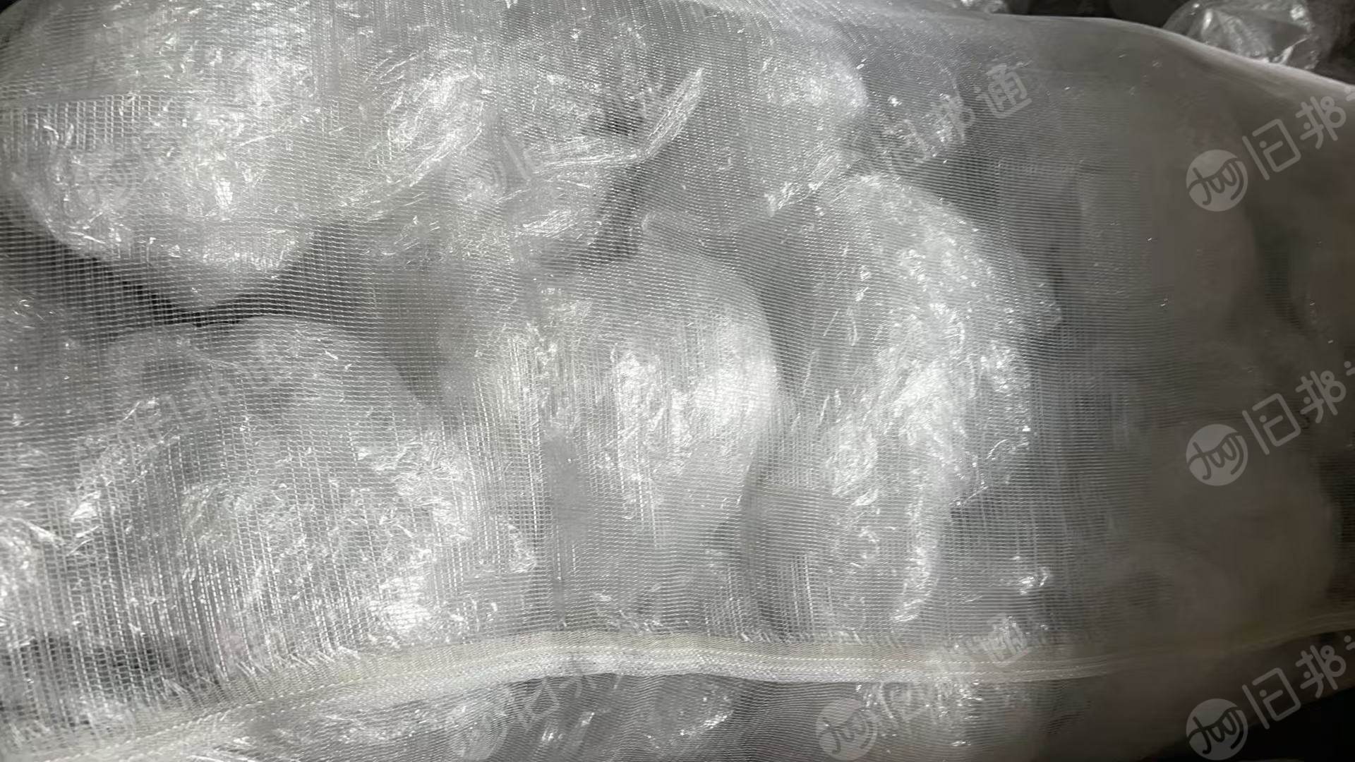 出售水洗pe缠绕膜废料,缠绕膜占80%,现货10来吨