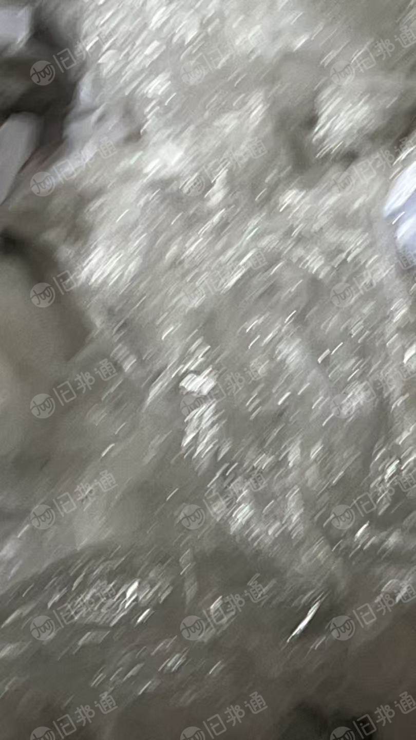 出售水洗pe缠绕膜废料，缠绕膜占80%，现货10来吨