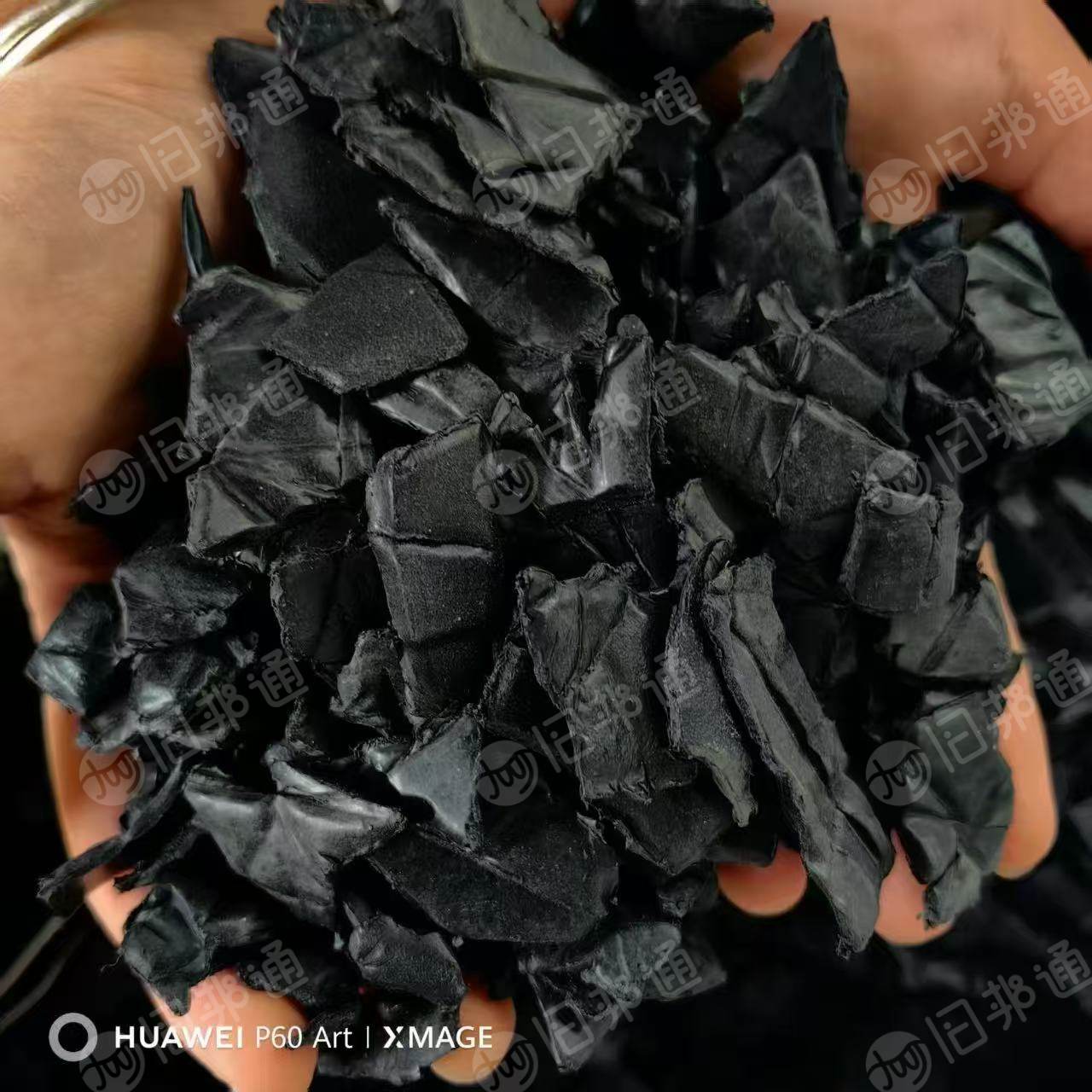 出售共享单车破碎料，有黑色、灰色、黄色，冲击25、35这种都有，月供200吨