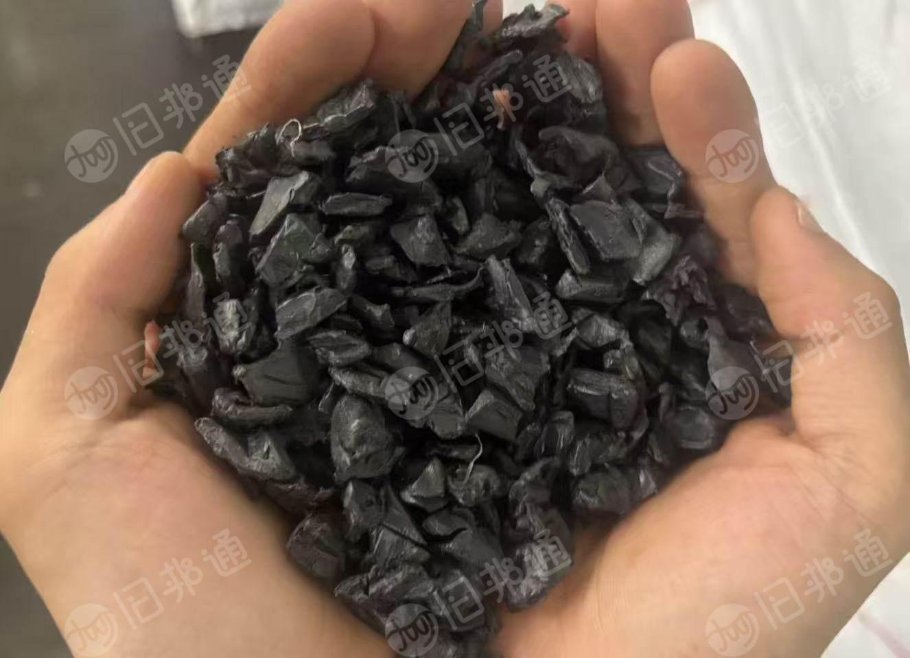 出售共享单车破碎料，有黑色、灰色、黄色，冲击25、35这种都有，月供200吨