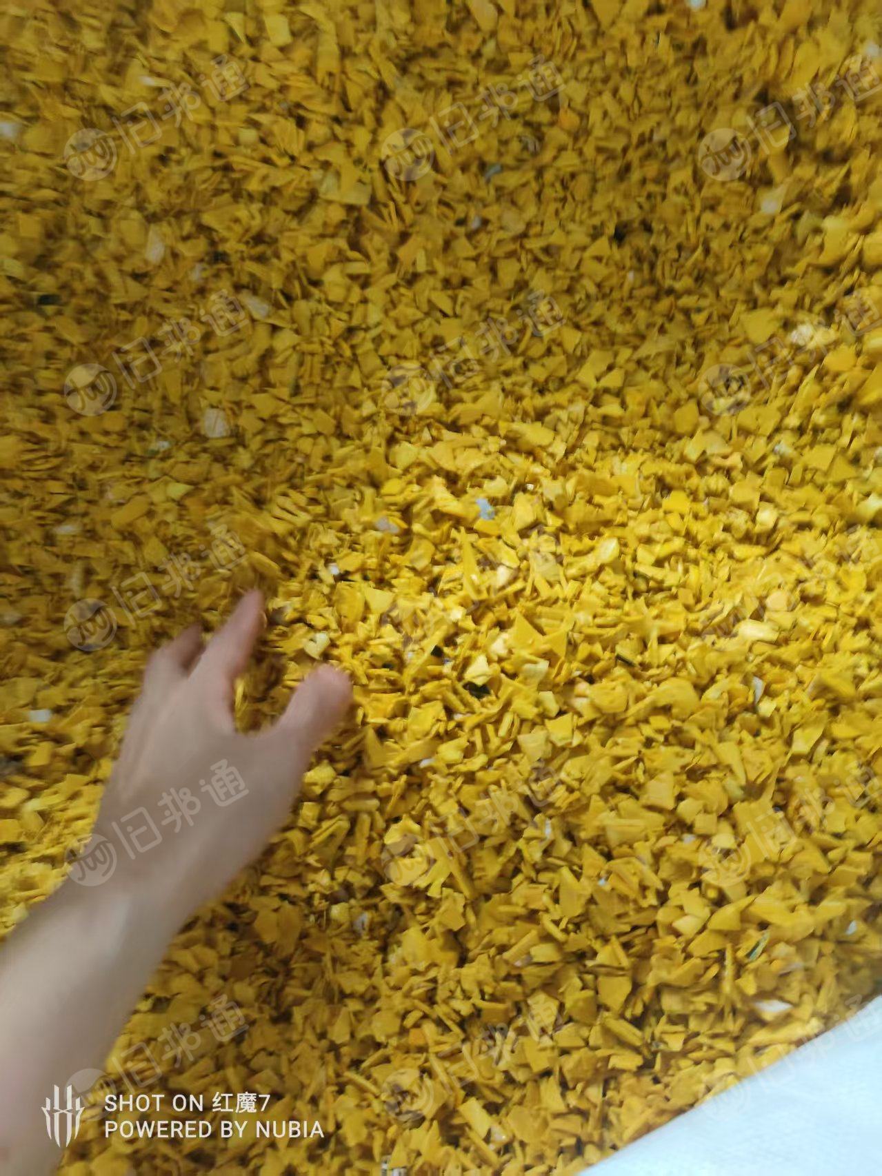 出售共享单车破碎料，有黑色、灰色、黄色，冲击25、35这种都有，月供200吨