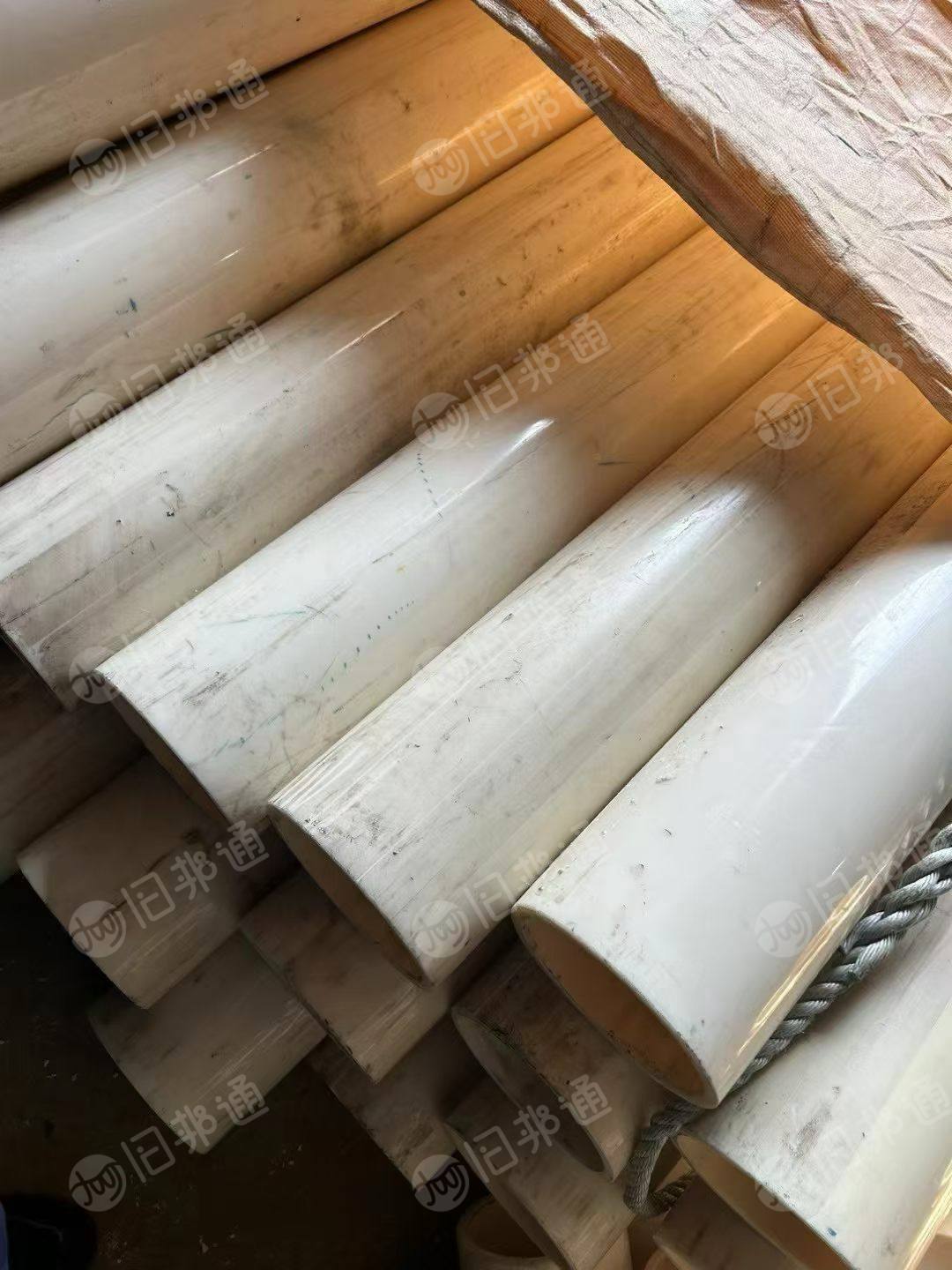 出售本色ABS粉碎料，ABS管芯破碎料，现货10吨（ 可以注塑）（可以含税出）