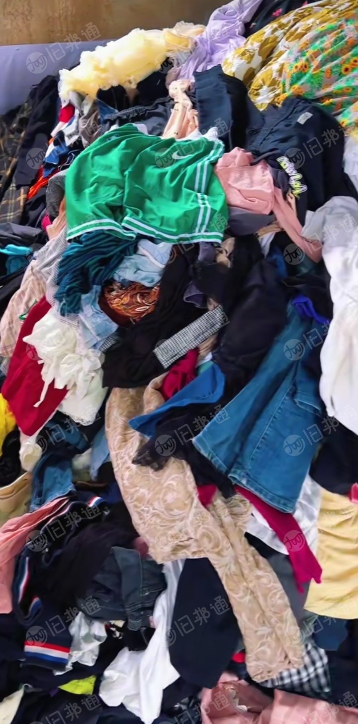 长期出售旧衣服大白,冬装,夏装,毛衣,床品统货,毛绒睡衣,在江苏无锡