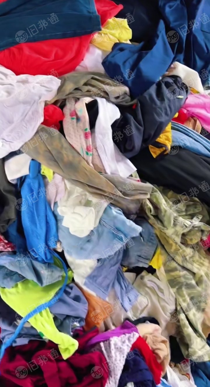 长期出售旧衣服大白，冬装，夏装，毛衣，床品统货，毛绒睡衣，在江苏无锡