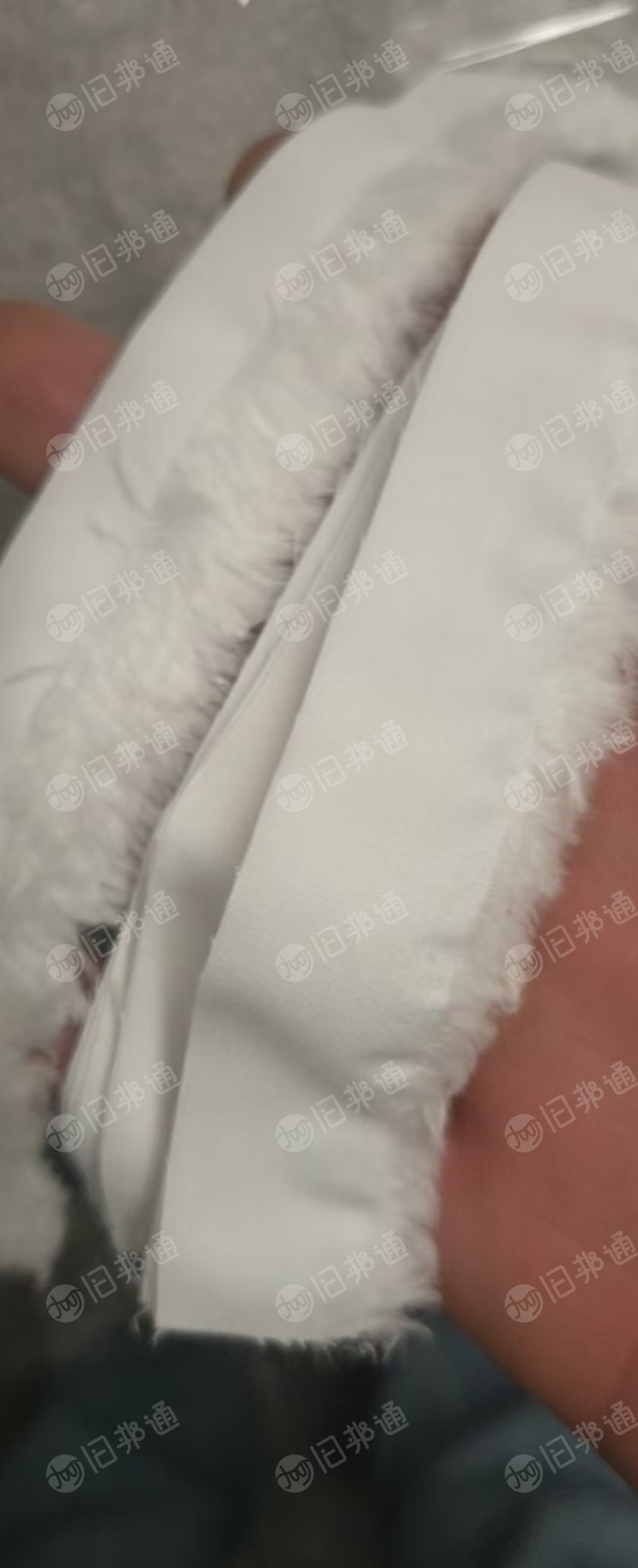 长期出售家纺白色纯棉废布，纯棉边脚料，现货十几吨，在安徽滁州