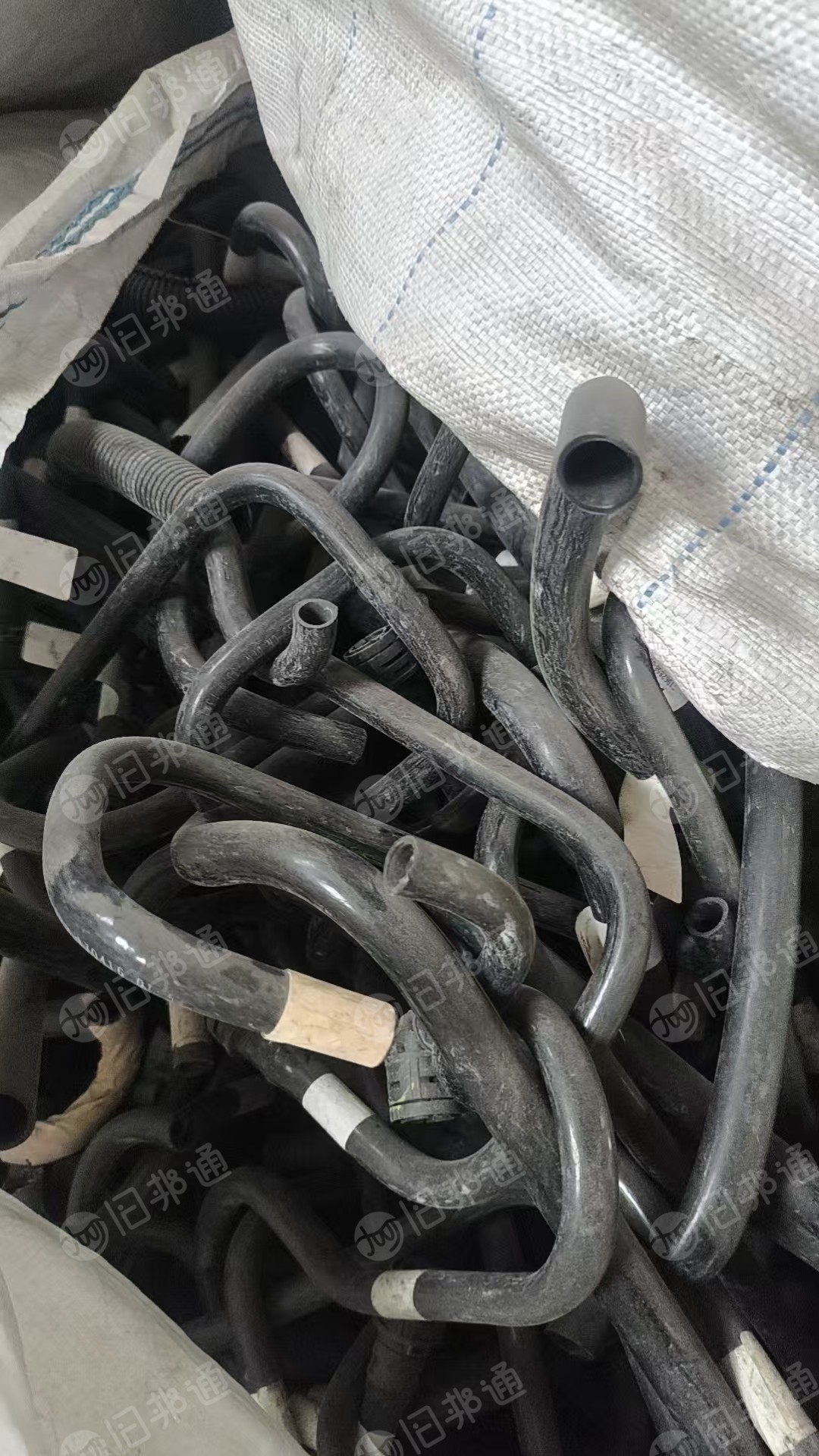 出售PA12废料，锂电池上拆下来的，防冻液管路，现货五六吨