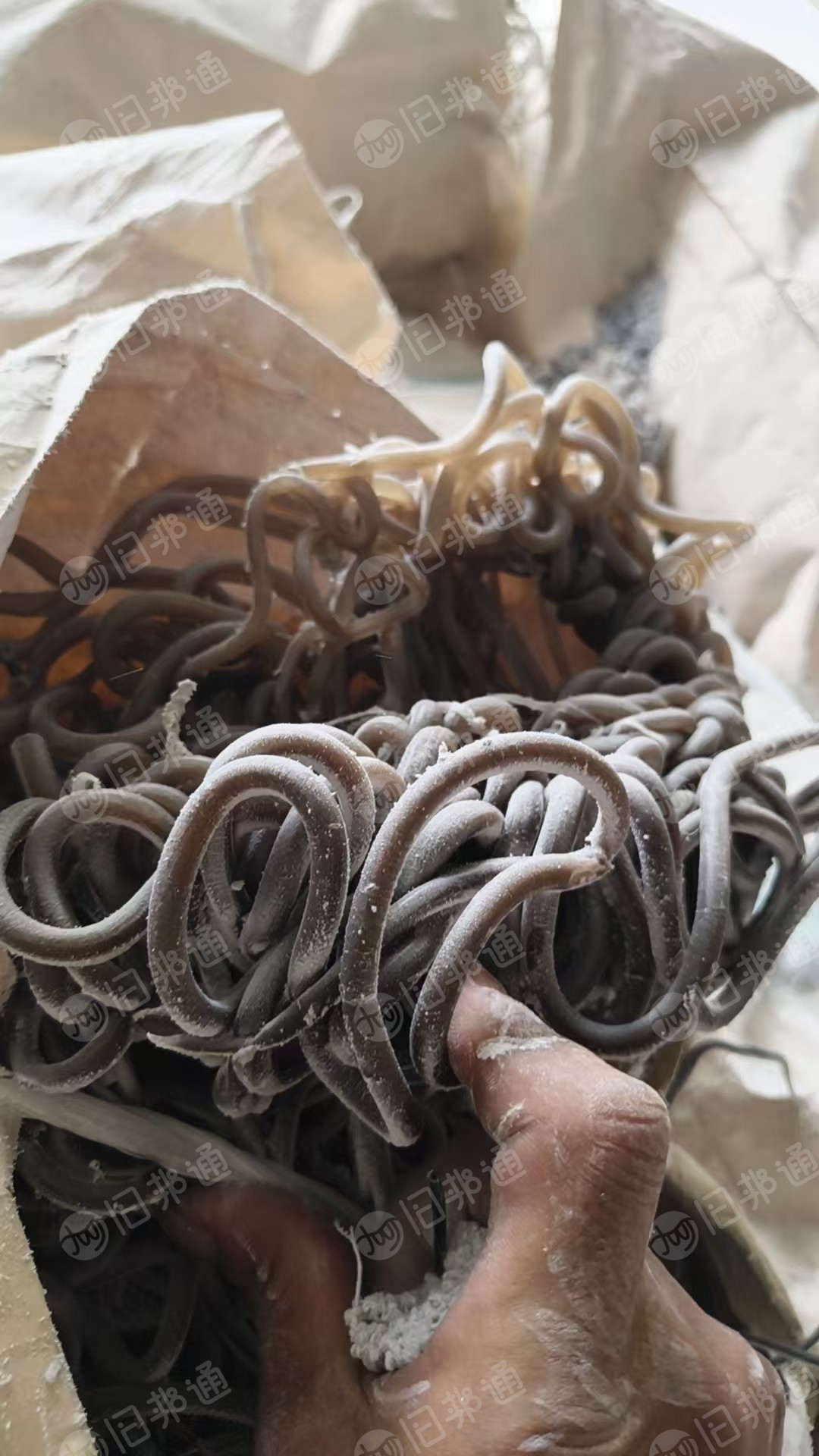 出售高低压机头料，全部混在一起，现货有8吨，可现场看货