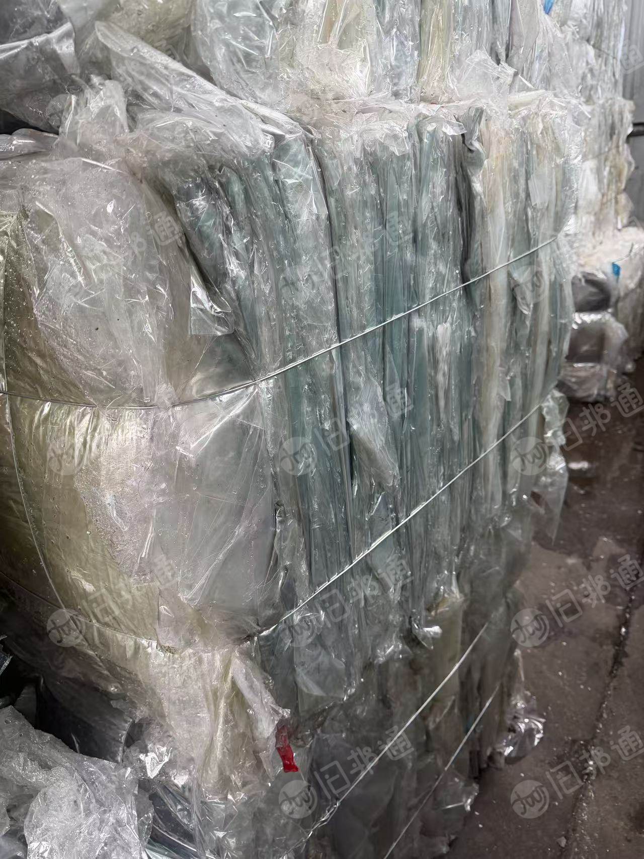出售PET轻胶膜，洗水料，现货32吨