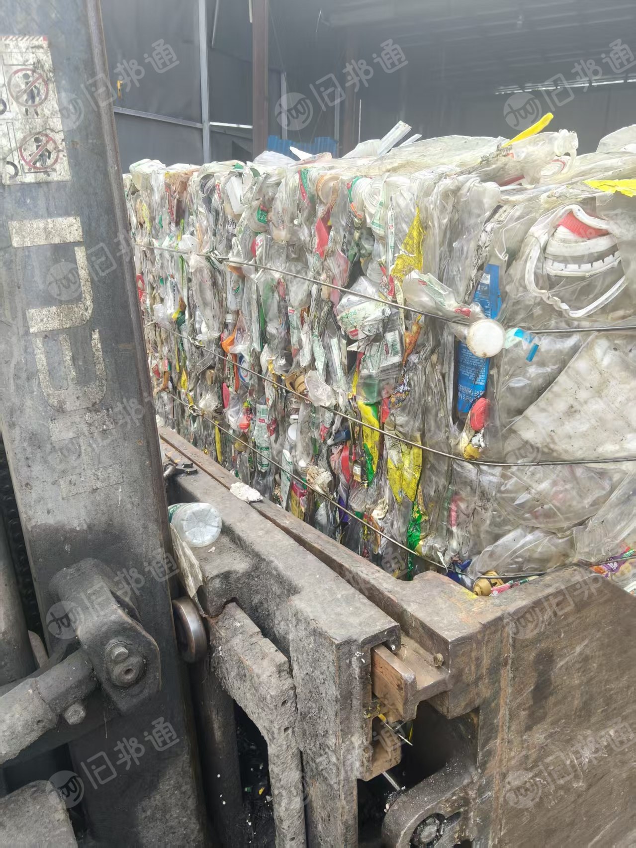 长期出售油壶压块，室内货
