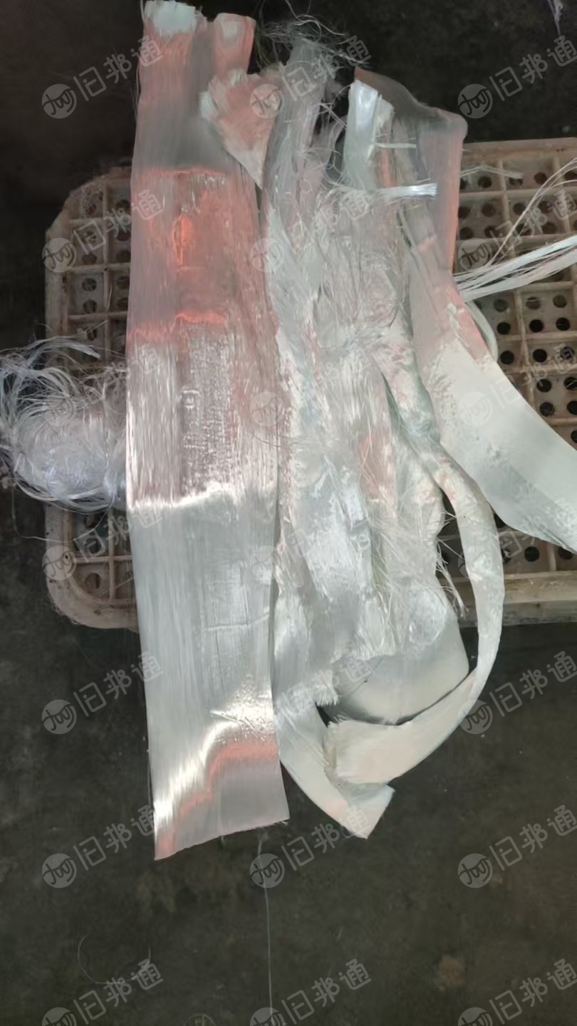 长期出售中碱33号废丝,中碱玻璃纤维废丝,玻纤开刀丝,月供20吨左右,货在河北衡水