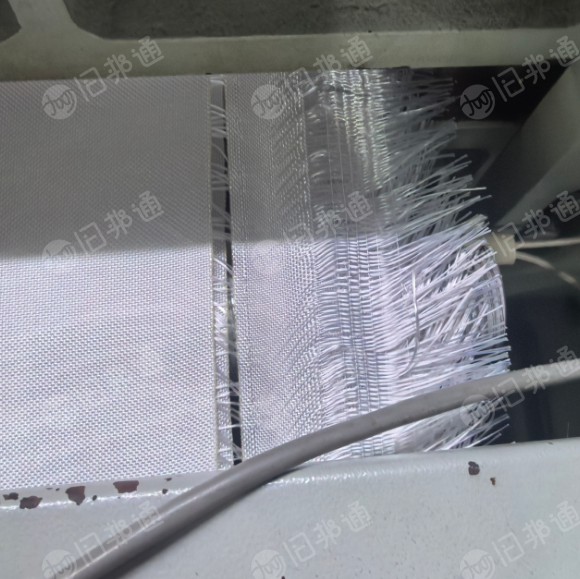 长期出售白色涤纶废丝，涤纶工业废丝，现货有20吨，货在福建福州