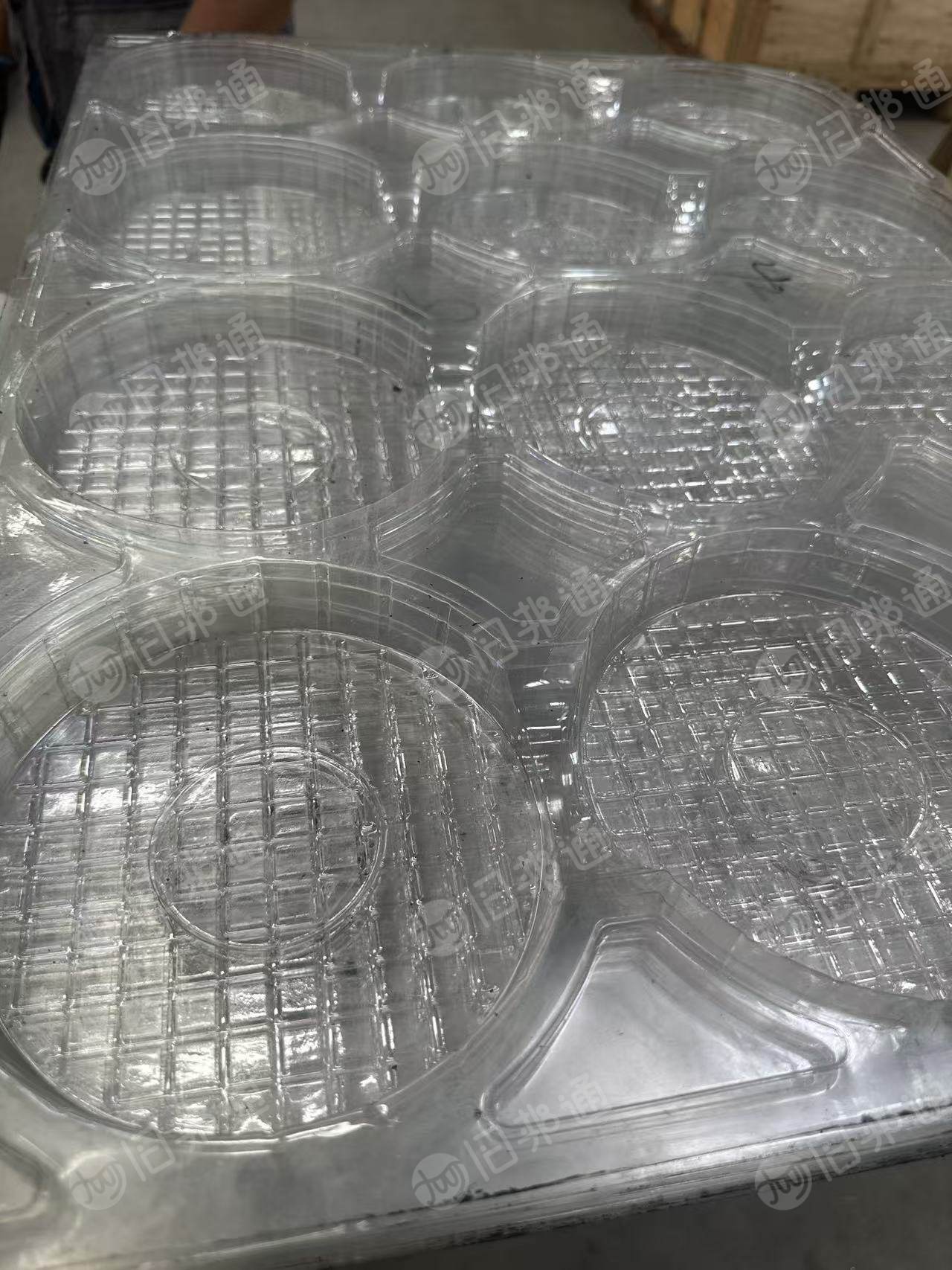长期出售比亚迪用下来的pet吸塑盒毛料