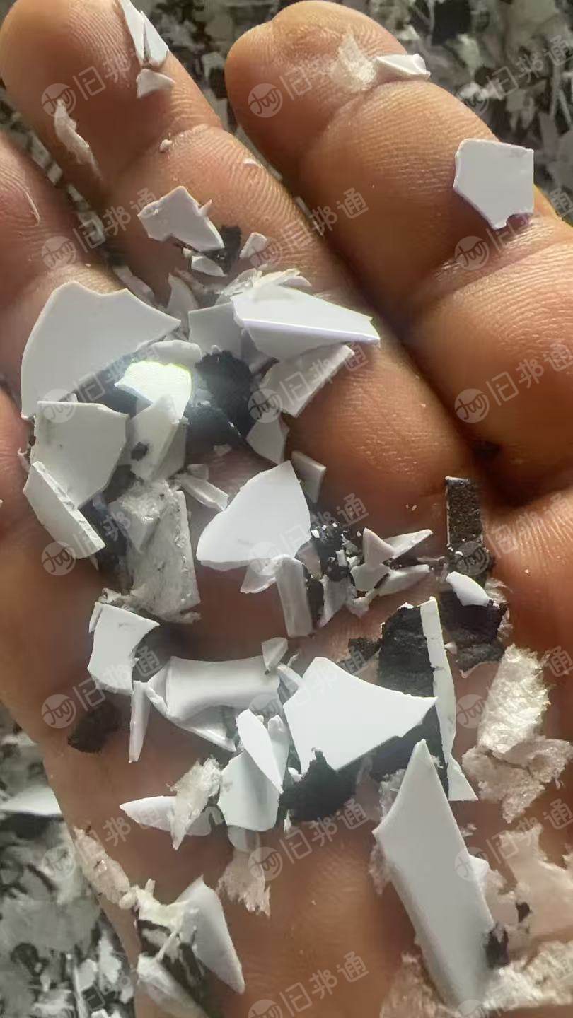 出售清洗好的pet吸塑盒破碎料,乳白,含少量棉,现货100多吨